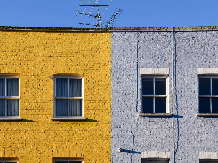cost to paint a house Adelaide - painter preparing walls